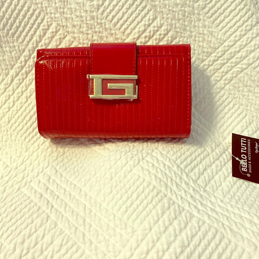 Red wallet